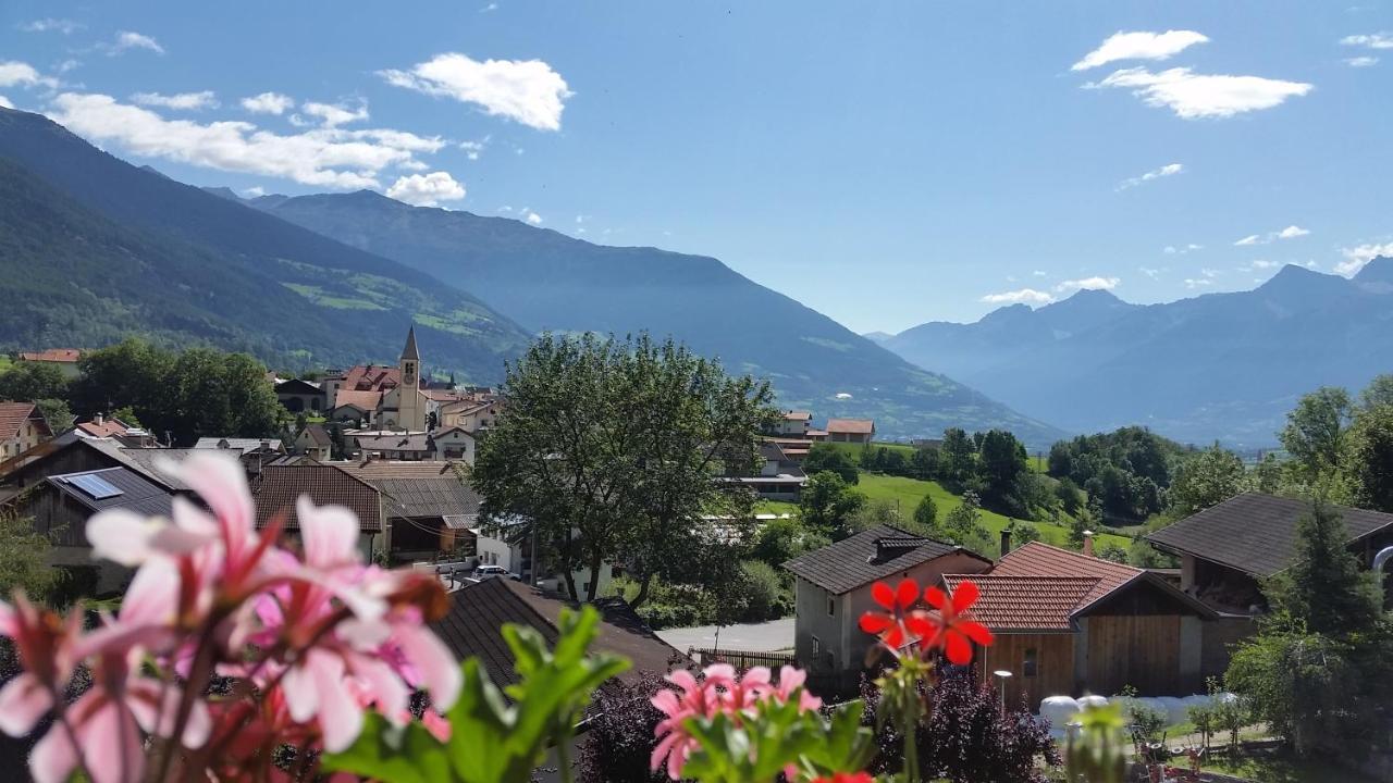 Garni Marianne Bed and Breakfast Mals Buitenkant foto
